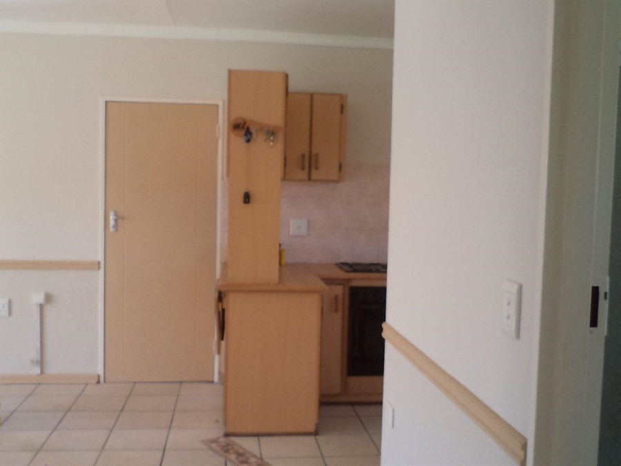 To Let 2 Bedroom Property for Rent in Fleurdal Free State